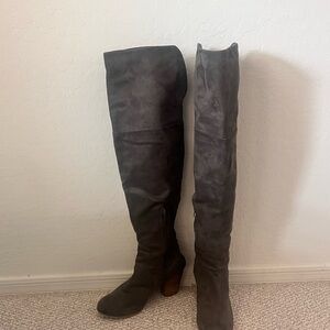 Women's Over-the-Knee Boots in Grey